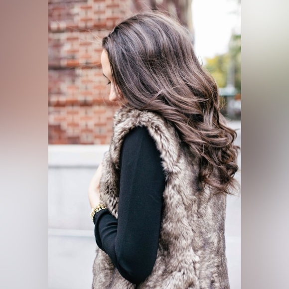 BCBG Faux fur Vest - Picture 4 of 4